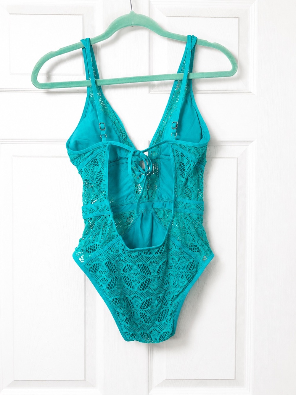 BECCA Color Play Crochet Plunge One Piece Swimsuit Teal Turquoise Lace Size - Picture 2 of 2